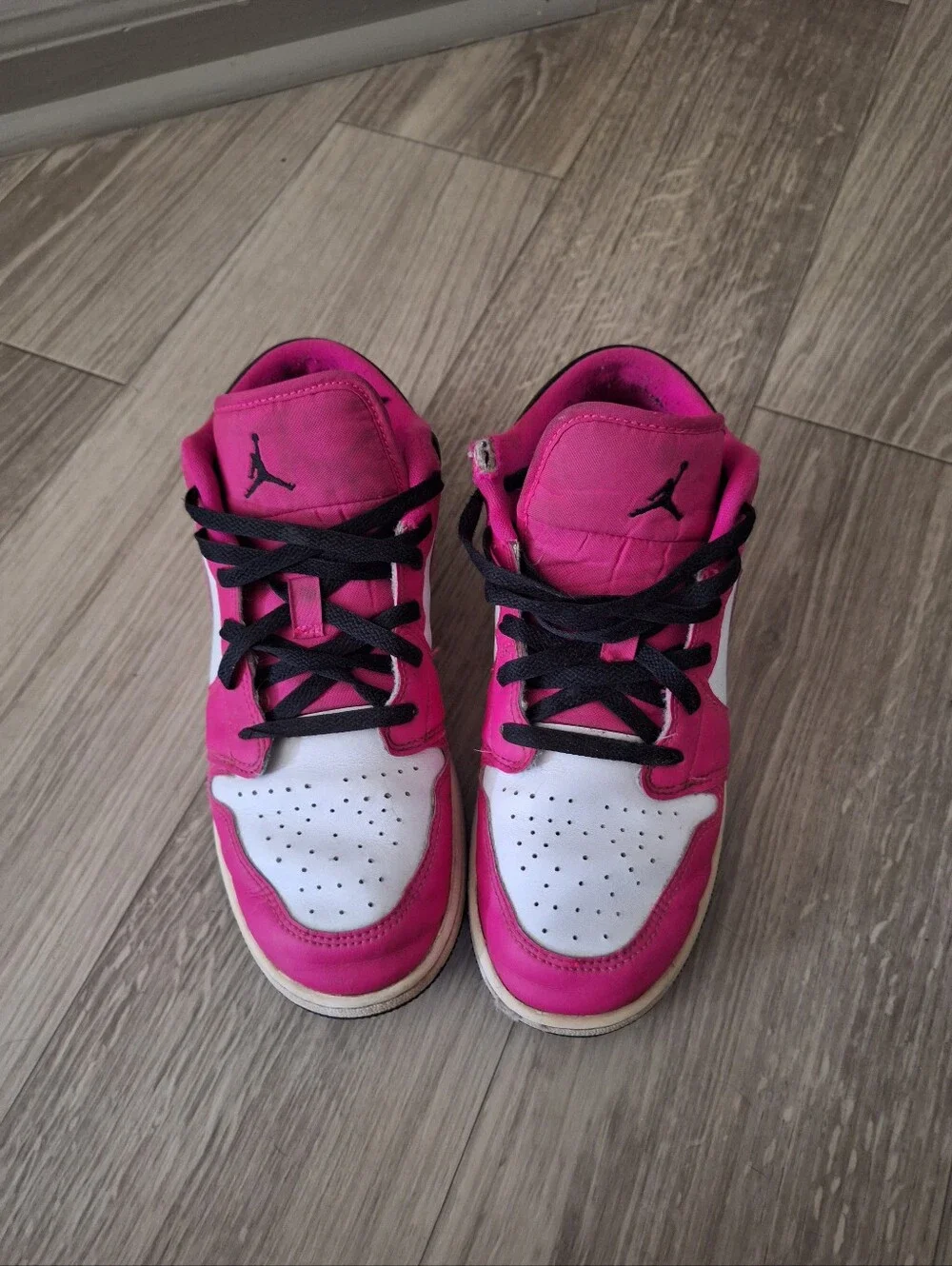 Kids Nike Jordans Trainers Size 6.5 Youth